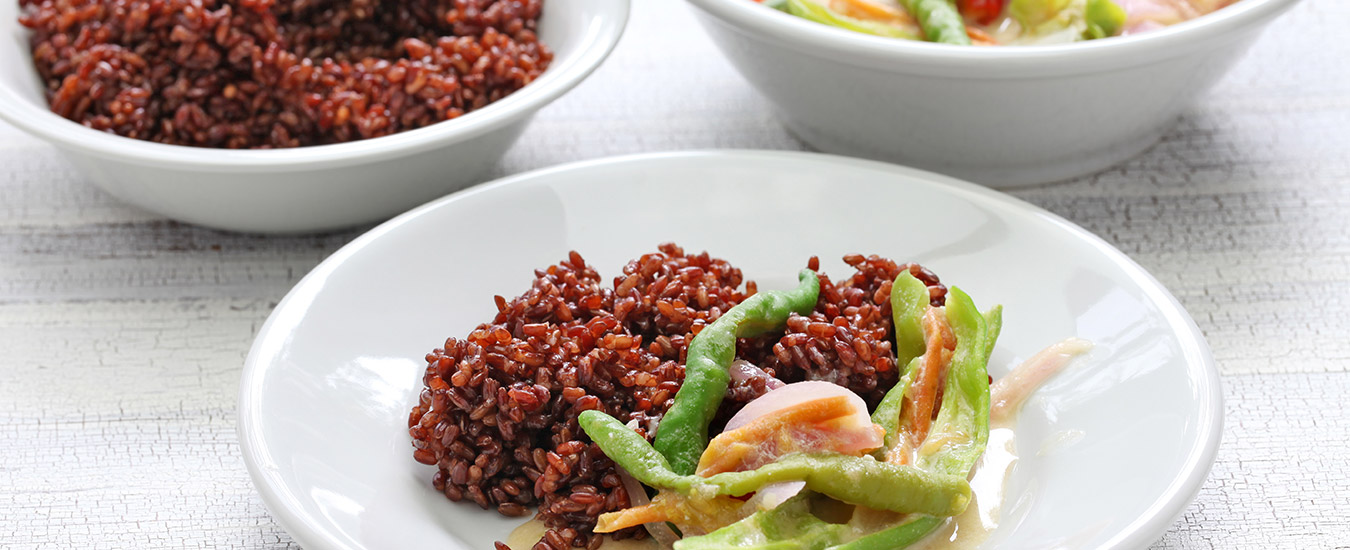 Sample a variety of dishes